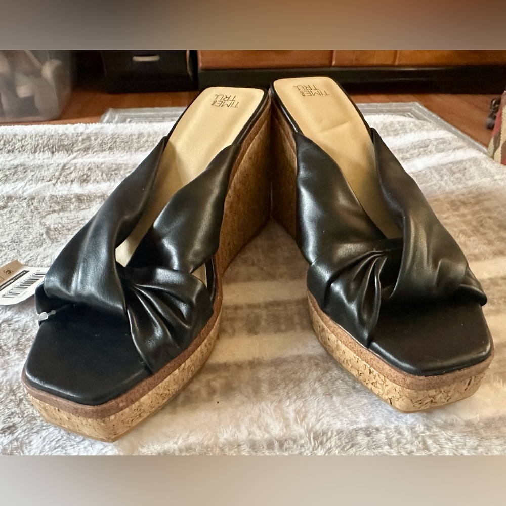 NWT Women’s Elegant Black Cork Wedge Heels Sandals Slides Mules Shoes